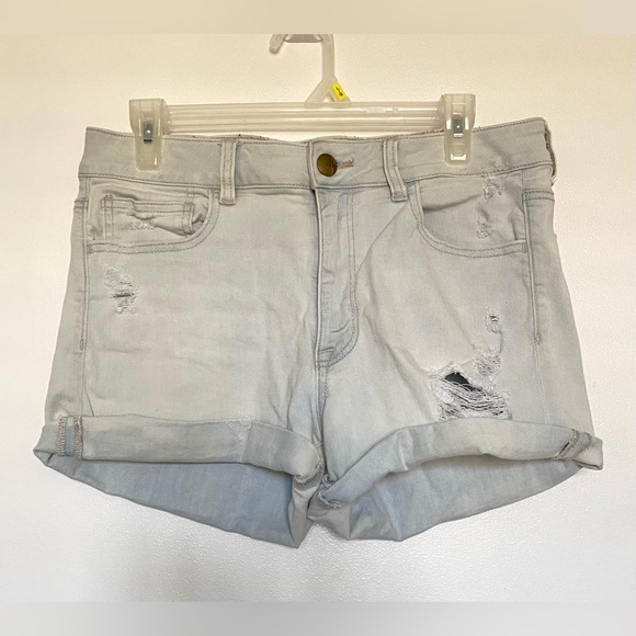 American Eagle Super Stretch Distressed Denim shorts - light wash - Picture 1 of 4